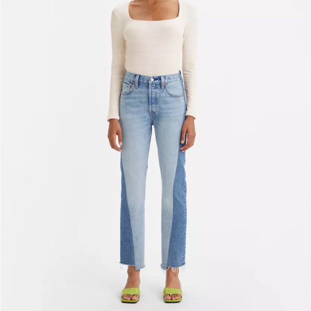 NWT Levi's 501 two-toned denim jeans - Picture 2 of 10